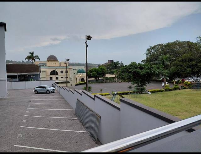 1 BEDROOM PROPERTY TO RENT IN OVERPORT